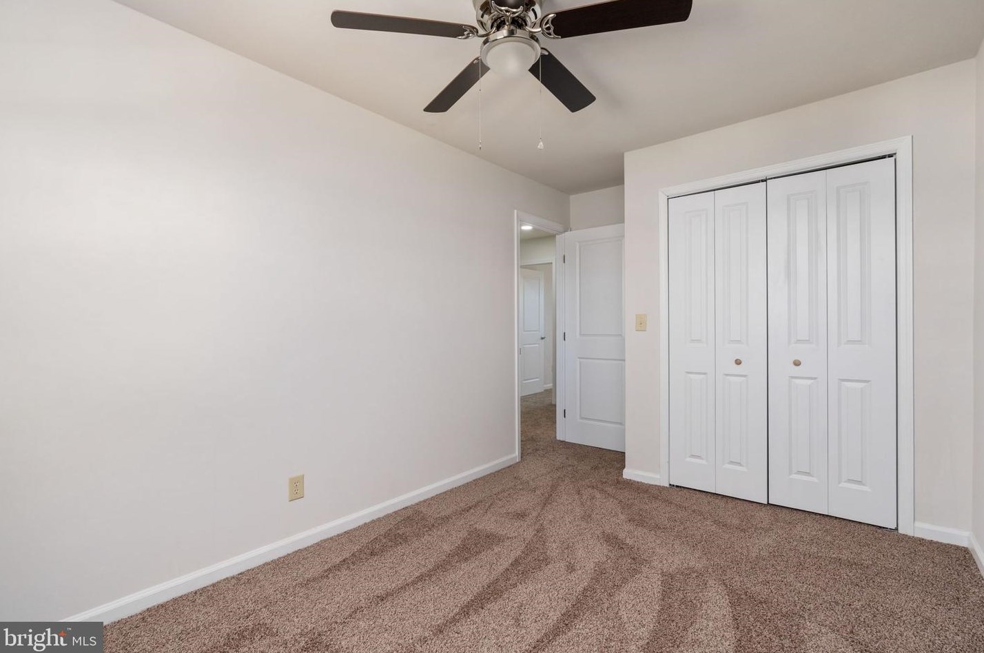 22 Coventry Ct, Fredericksburg VA  22405-2759 exterior
