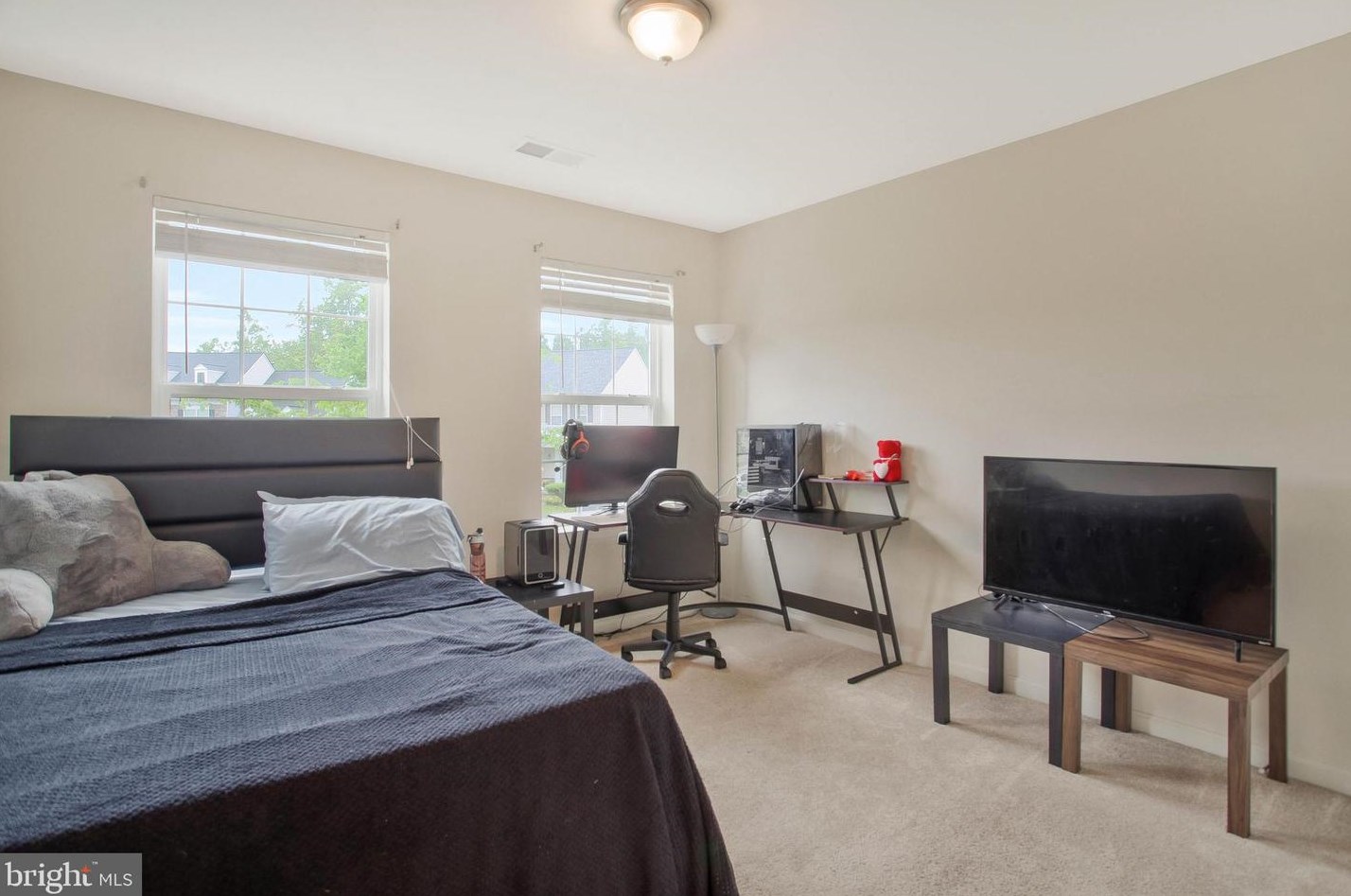 24 Aster Ln, Stafford VA 22554-5044 exterior