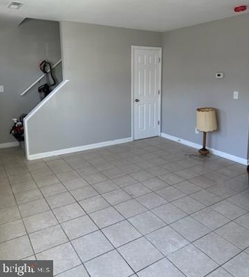 1609 Meadow Dr, Fredericksburg, VA 22405-2761
