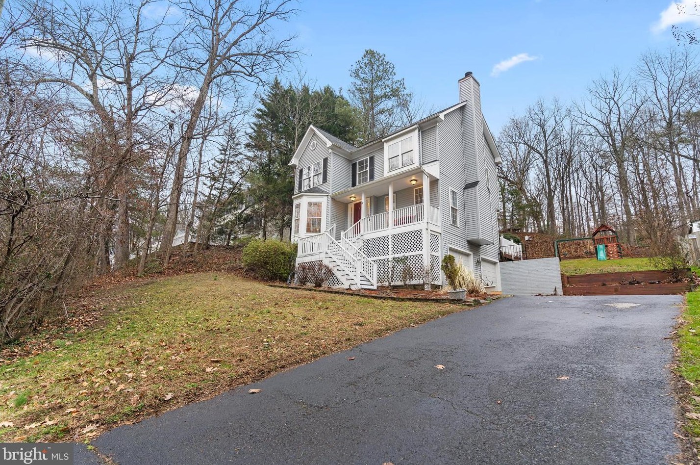 2019 Farragut Dr, Stafford, VA 22554-2302