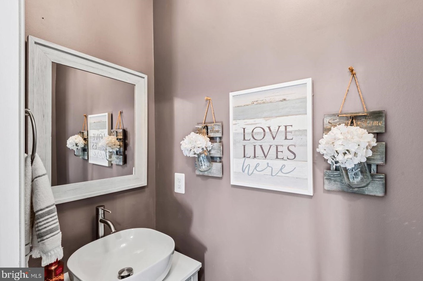 202 Shields Rd, Stafford VA  22554-2567 exterior