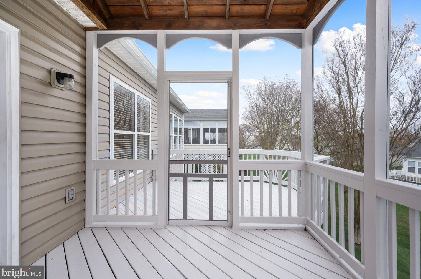 2 Linden Dr, Fredericksburg VA  22406-7494 exterior