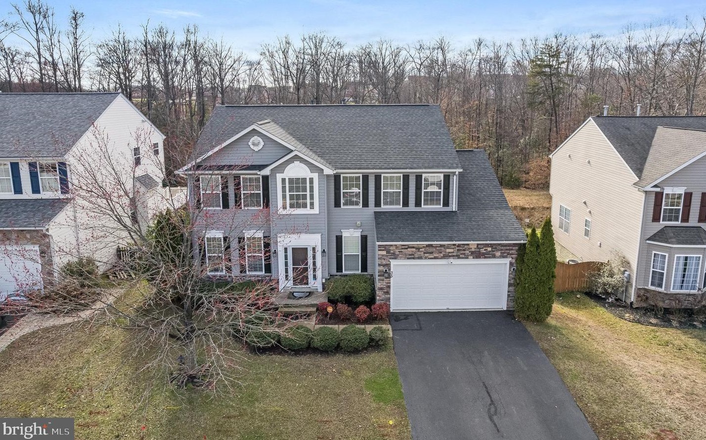 35 Fountain Dr, Stafford VA  22554-7298 exterior