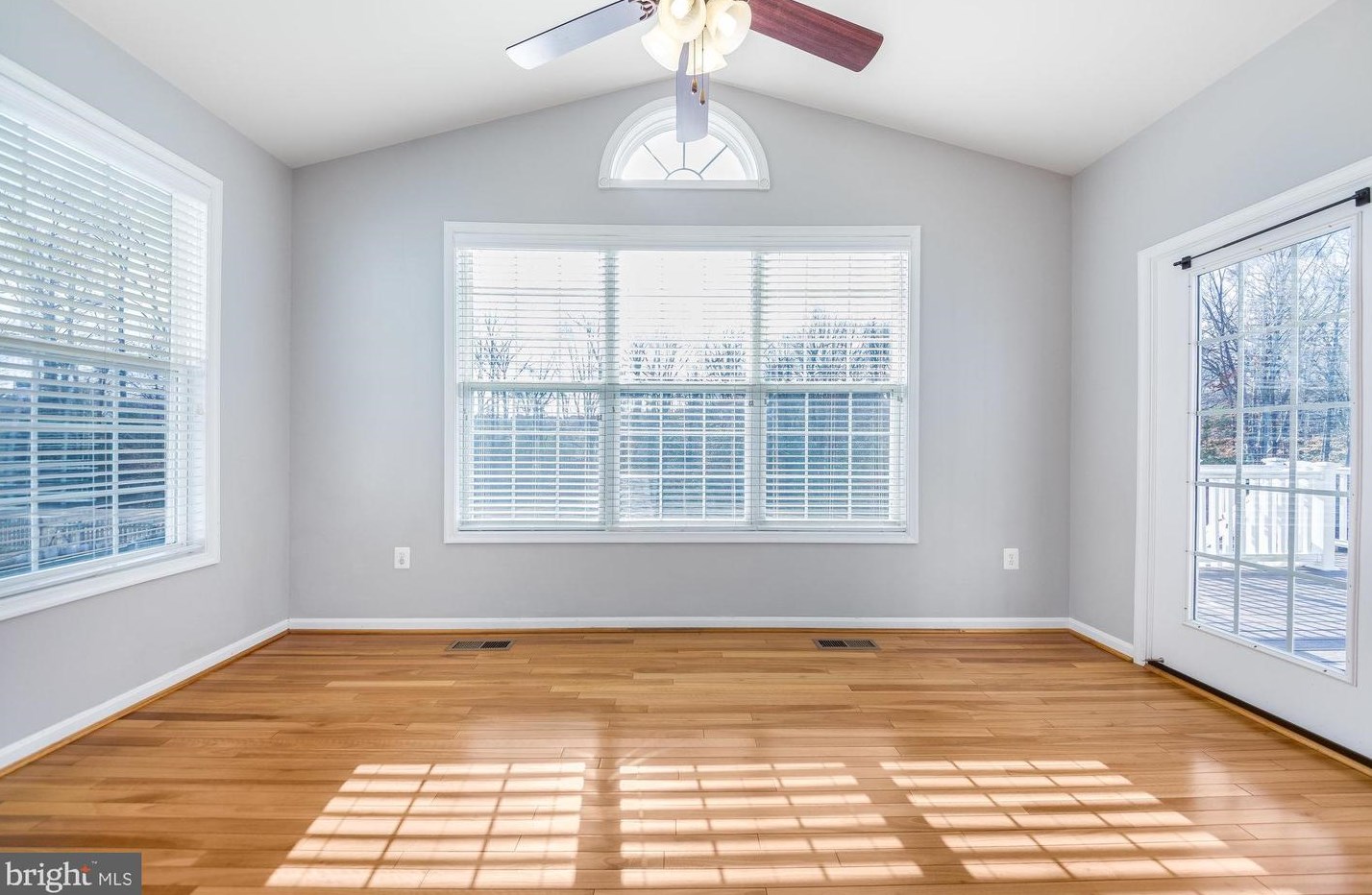 35 Fountain Dr, Stafford VA  22554-7298 exterior