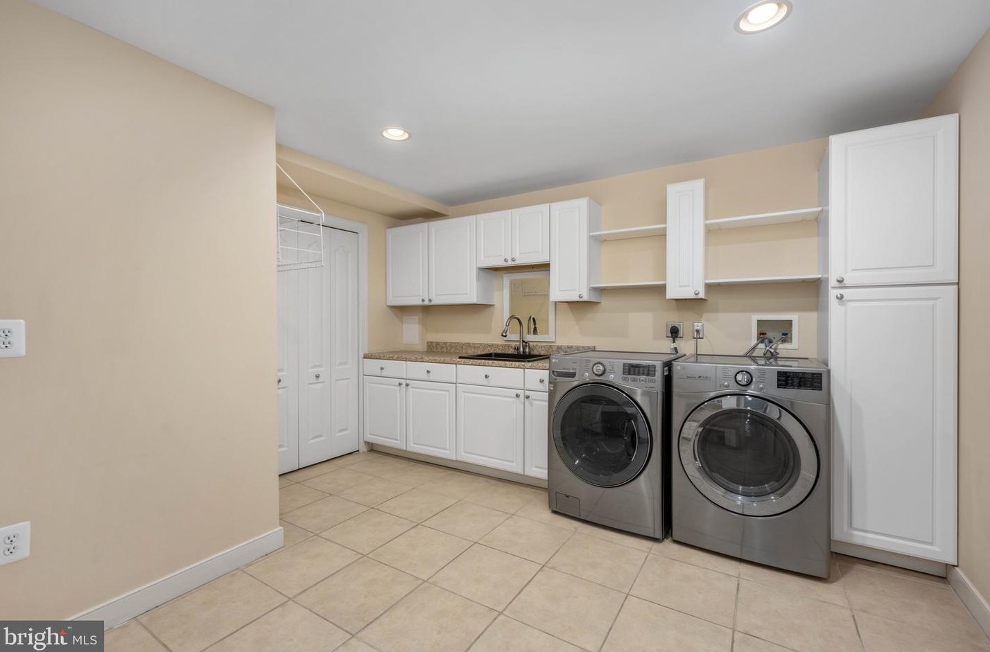 38 Brannigan Dr, Stafford VA  22554-8522 exterior