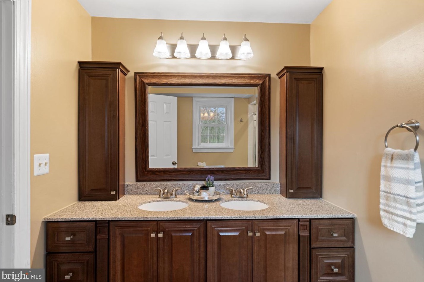 601 Lendall Ln, Fredericksburg VA  22405-2330 exterior