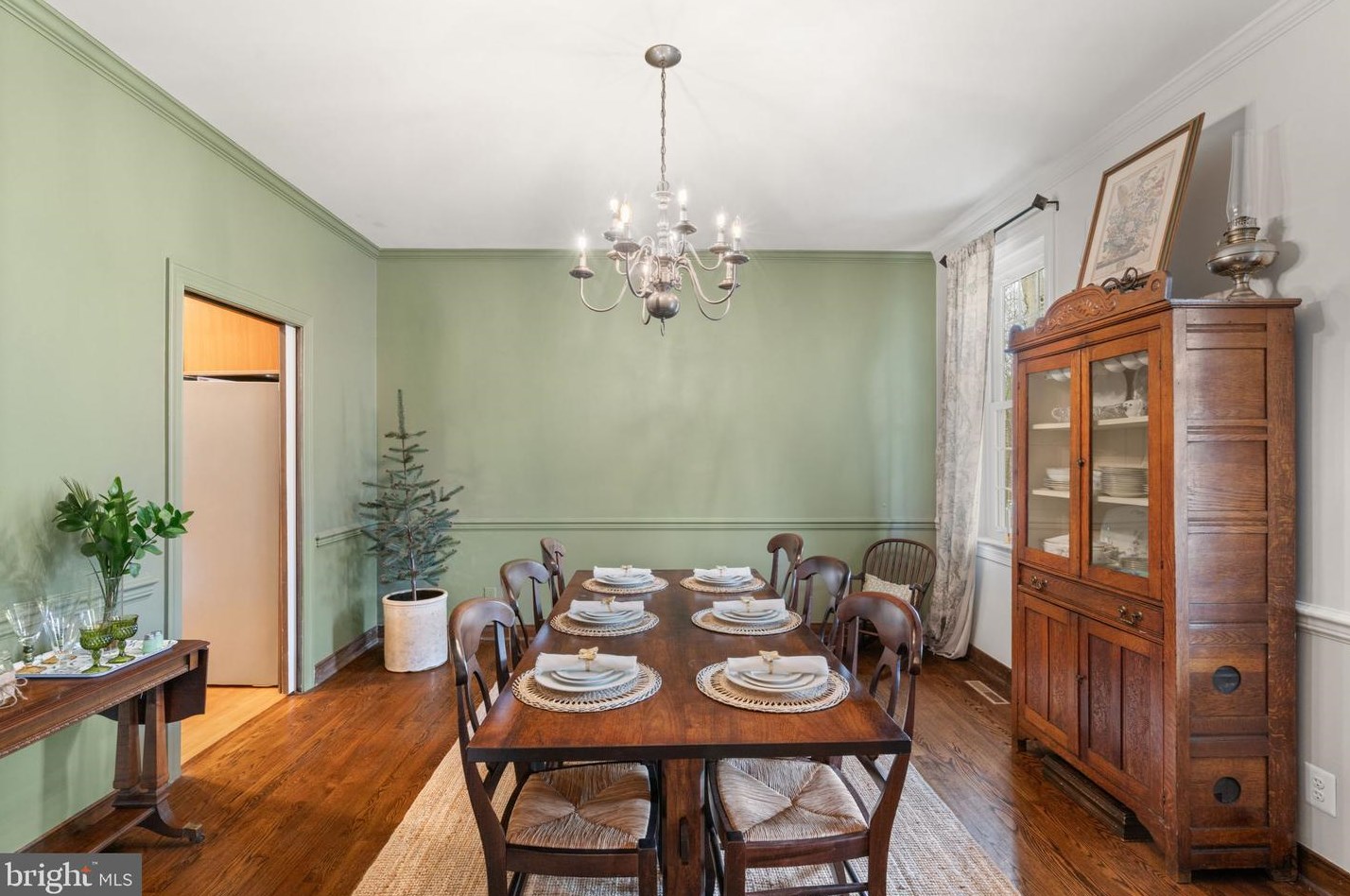 601 Lendall Ln, Fredericksburg VA  22405-2330 exterior