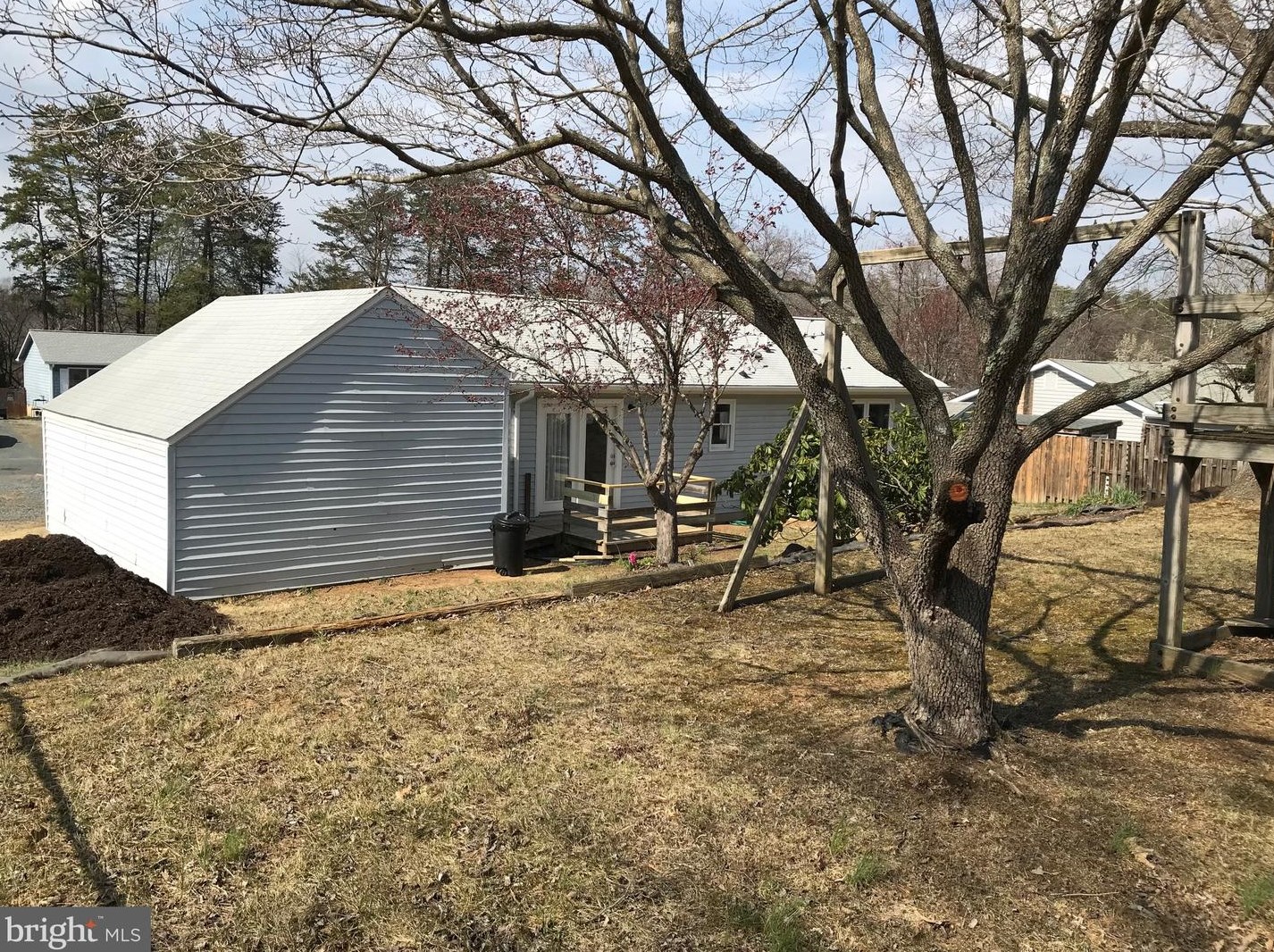 133 Debra Dr, Stafford VA  22556-1417 exterior