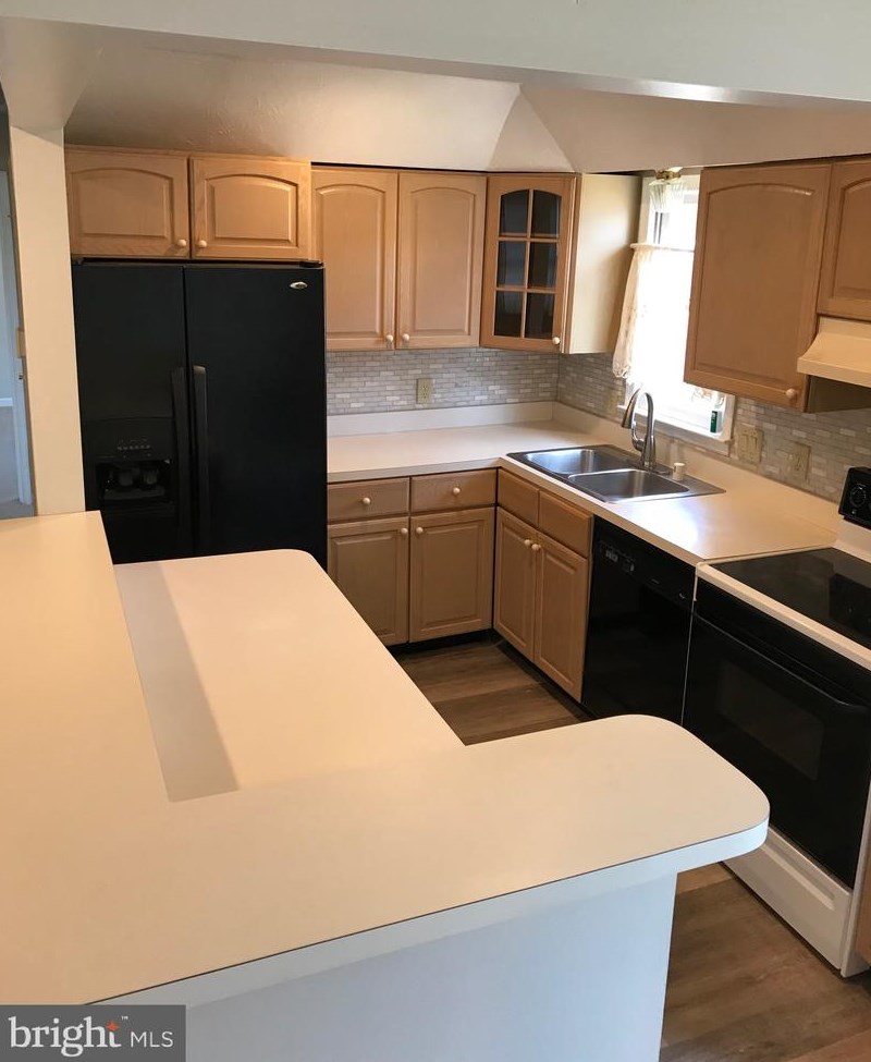 133 Debra Dr, Stafford VA  22556-1417 exterior