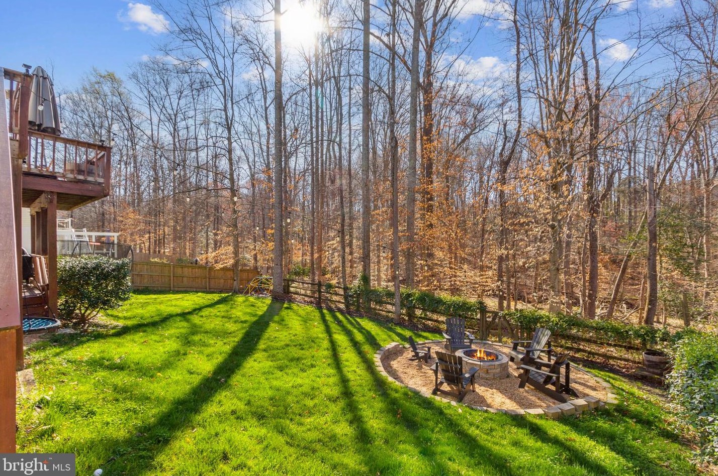 114 Hamlin Dr, Fredericksburg VA  22405-3371 exterior