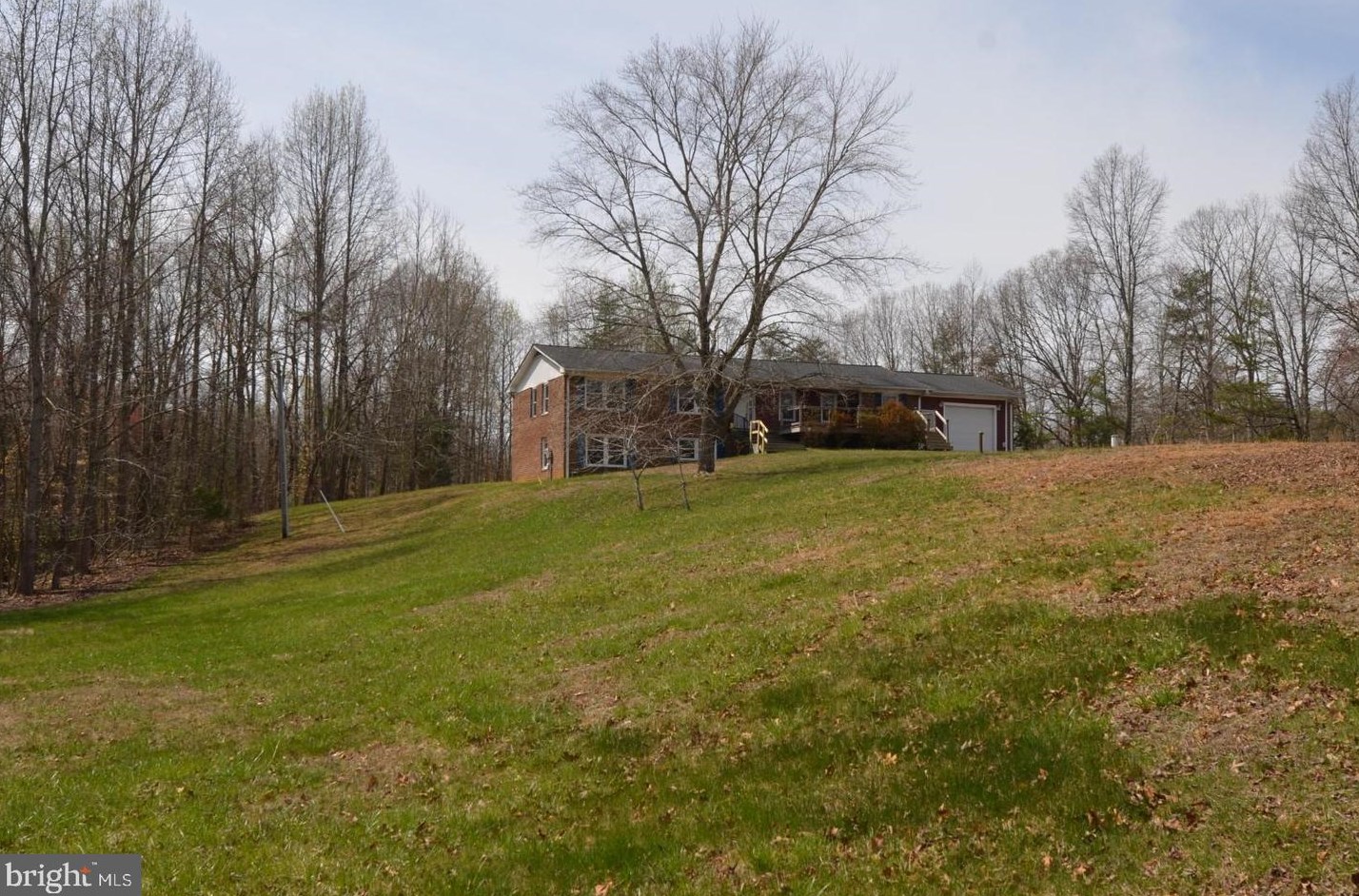 65 Norman Rd, Stafford, VA 22554-2802