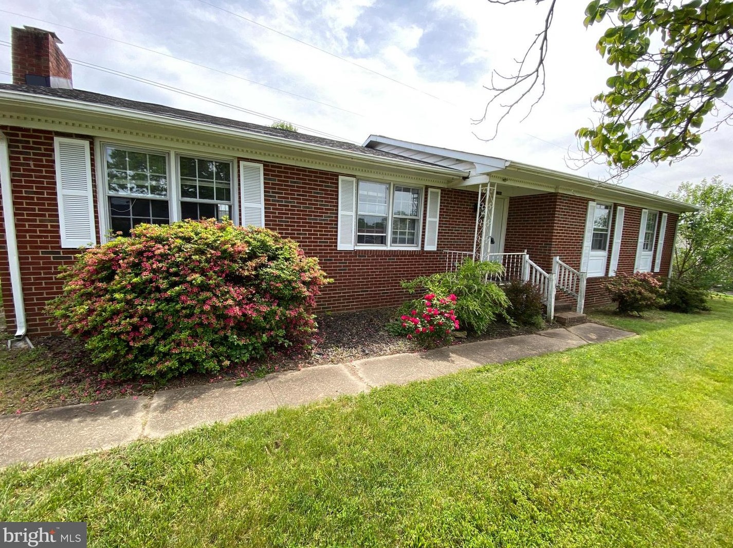 1804 Sherwood Dr, Fredericksburg, VA 22405