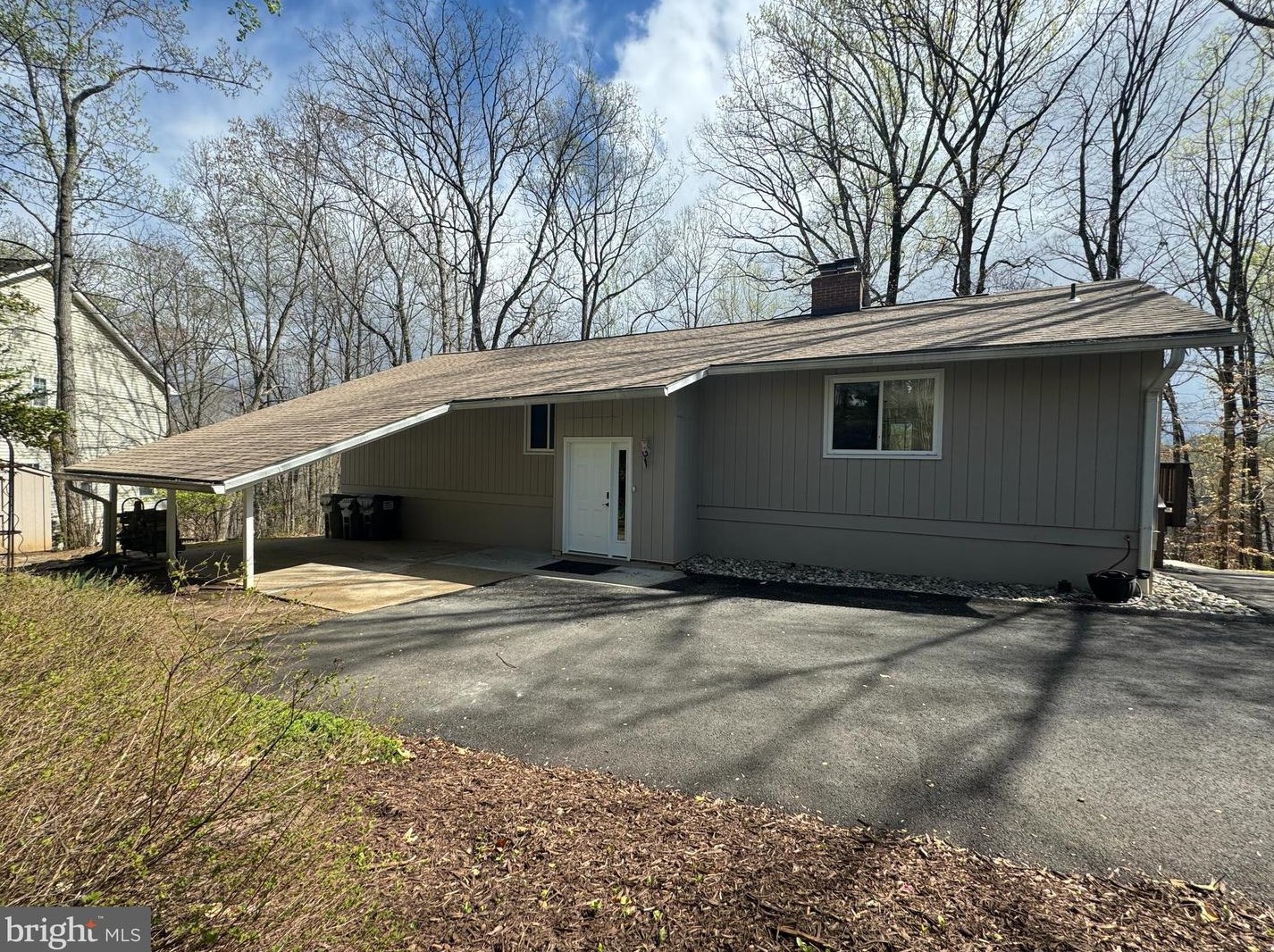 218 Midshipman Cir, Stafford, VA 22554-2421