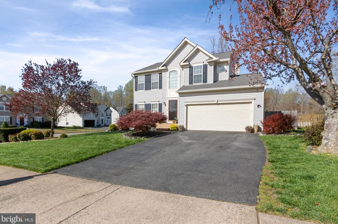 6 Beau Ridge Dr, Stafford, VA 22556