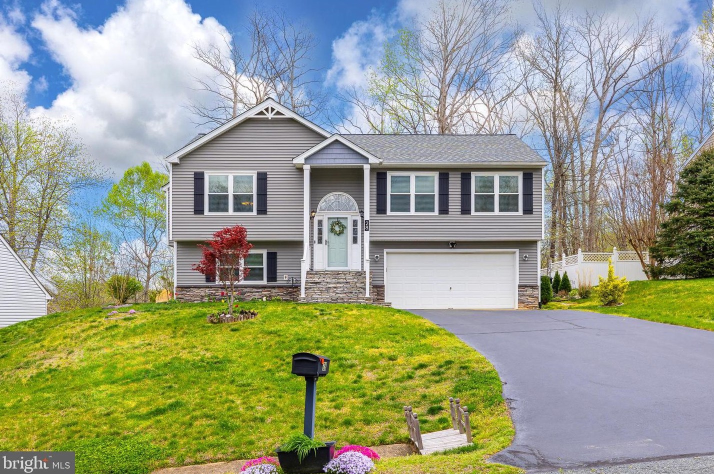 28 Amelia Ct, Fredericksburg, VA 22405-6329