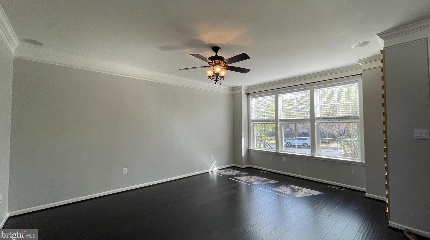 211 Apricot St, Stafford, VA 22554-2500