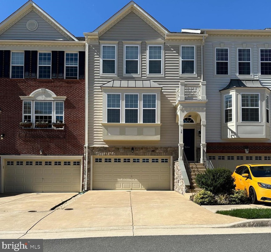 38 Mica Way, Stafford, VA 22554