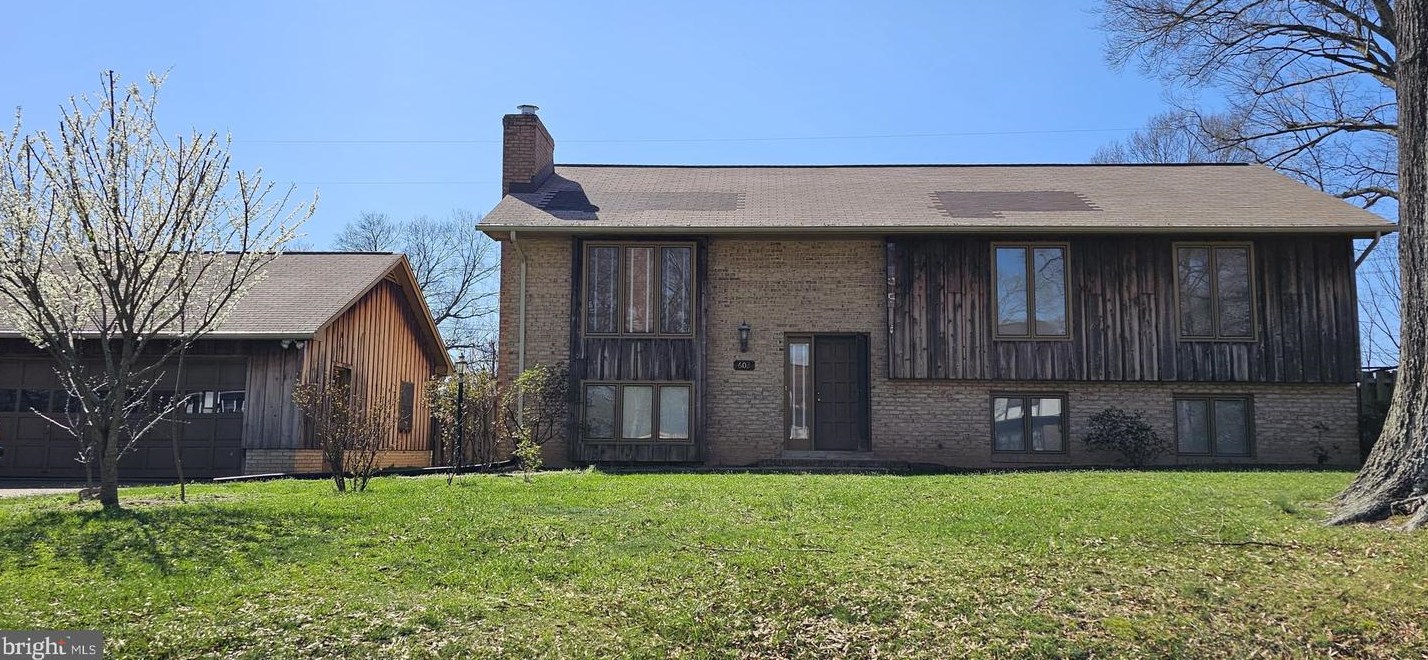 602 Galveston Rd, Fredericksburg, VA 22405-2456