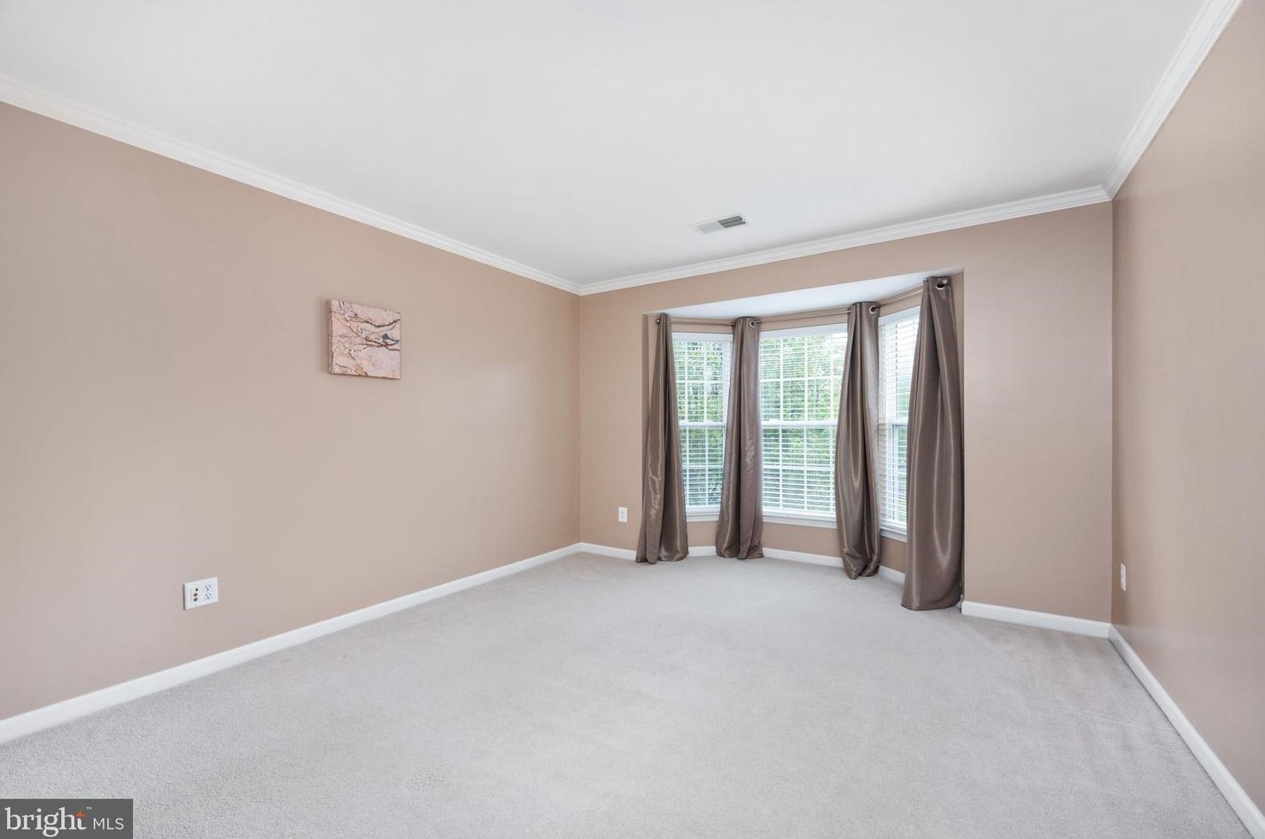 2 Kinross Dr, Stafford VA 22554-6579 exterior