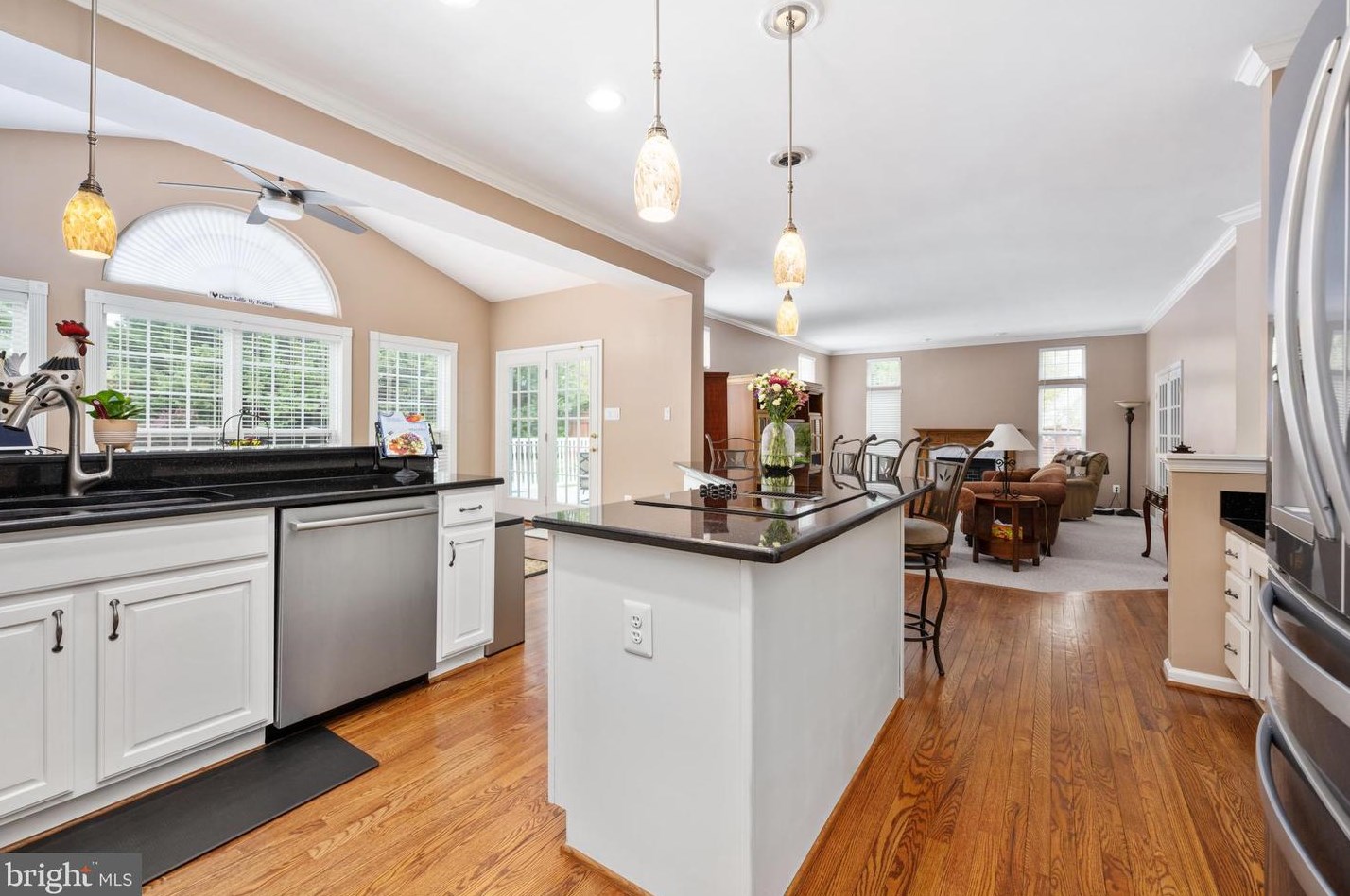 2 Kinross Dr, Stafford VA 22554-6579 exterior