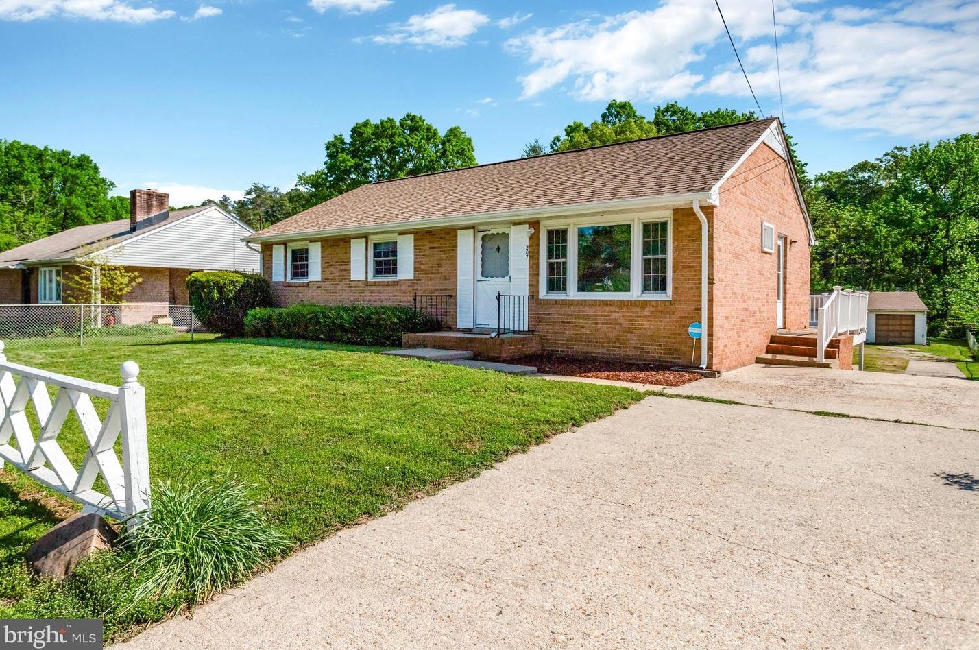207 Maple St, Fredericksburg, VA 22405-3216