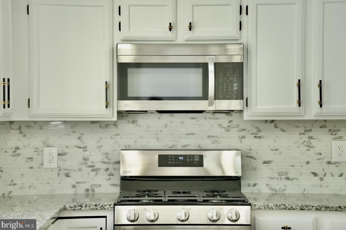 109 Falkirk Ct, Fredericksburg VA  22406-6400 exterior