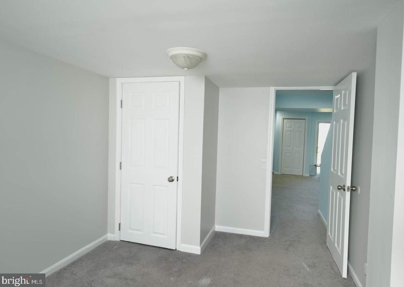 109 Falkirk Ct, Fredericksburg VA  22406-6400 exterior