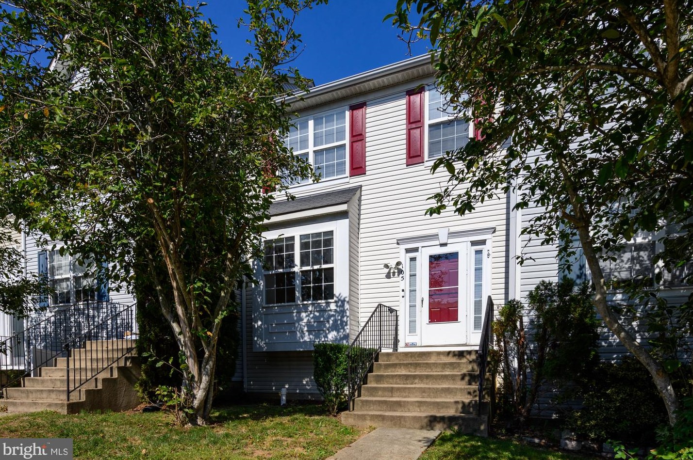 105 Brenwick Ct, Stafford, VA 22554-7745