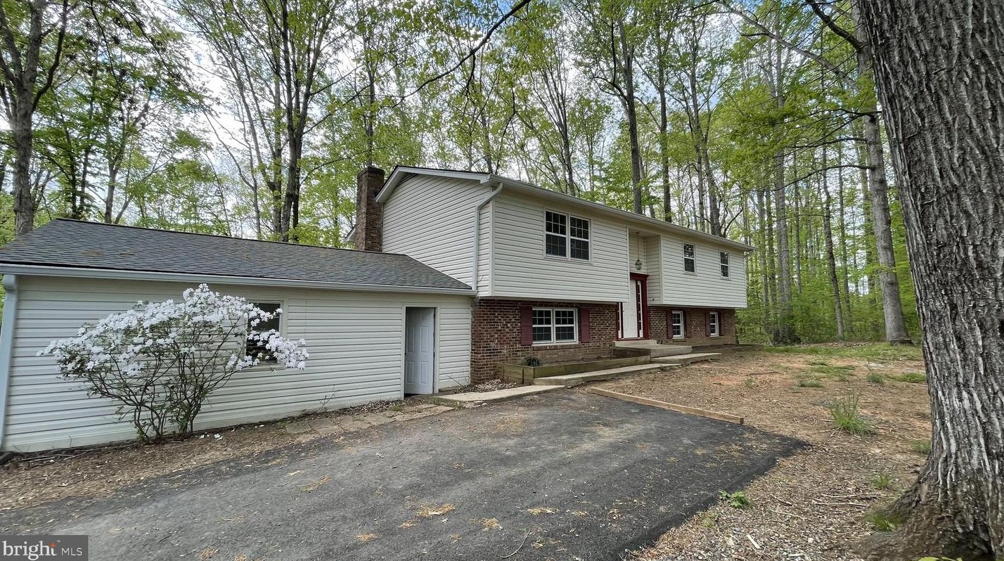 3 Tolson Ln, Stafford, VA 22556
