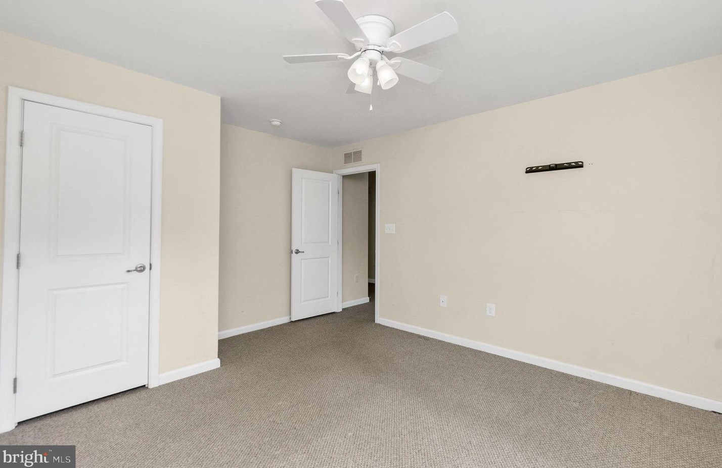 15 Clear Spring Ln, Fredericksburg VA  22405-2696 exterior