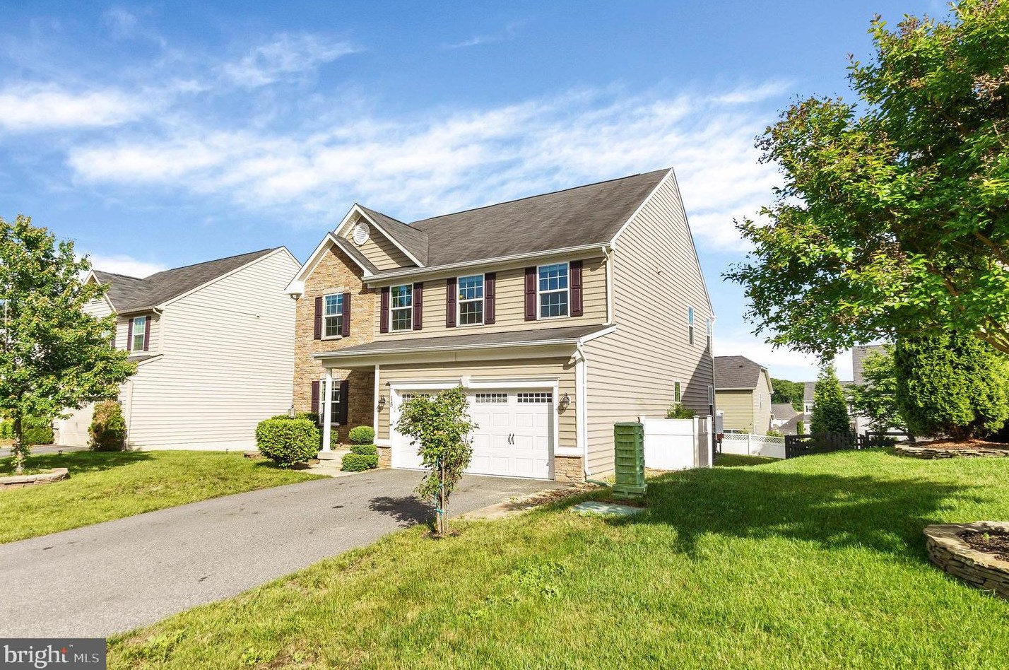 15 Clear Spring Ln, Fredericksburg VA  22405-2696 exterior