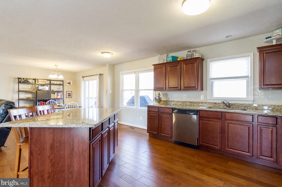 122 Jib Dr, Stafford, VA 22554
