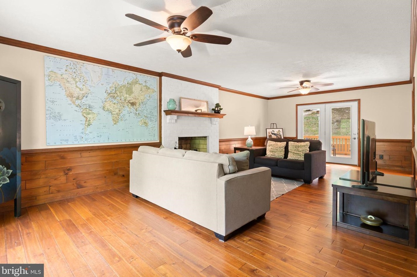 2023 State Room Dr, Stafford VA  22554-2321 exterior