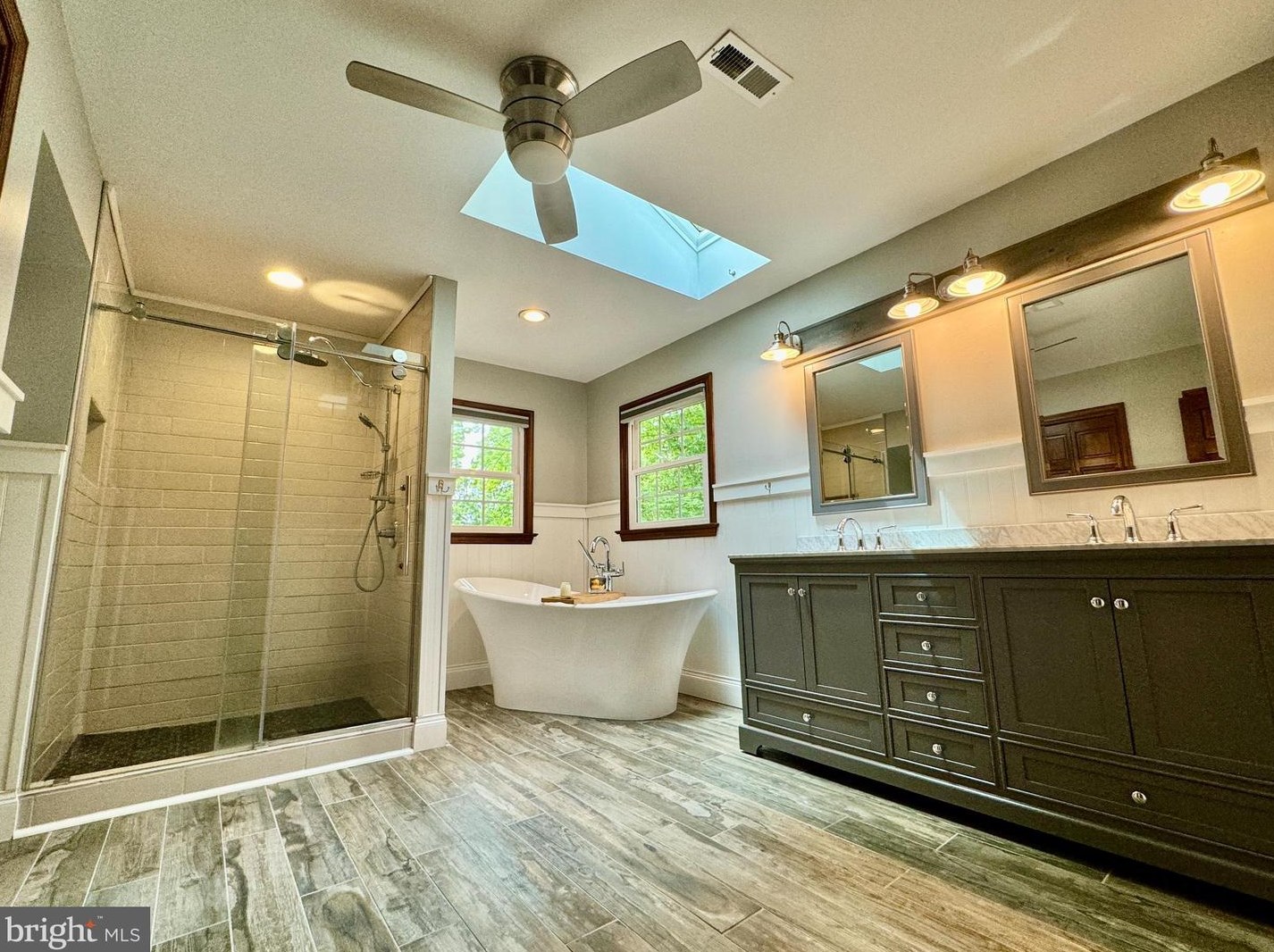 2023 State Room Dr, Stafford VA  22554-2321 exterior