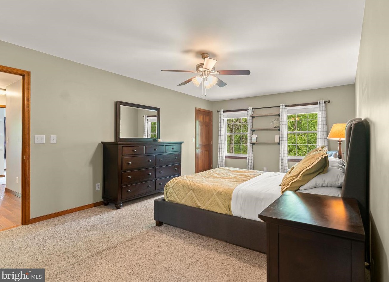 2023 State Room Dr, Stafford VA  22554-2321 exterior