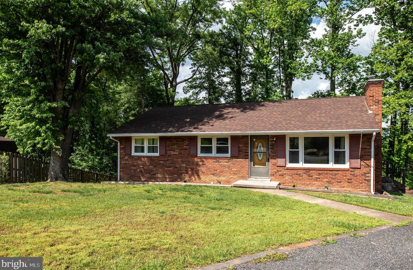 13 Sylvan Ct, Fredericksburg, VA 22405