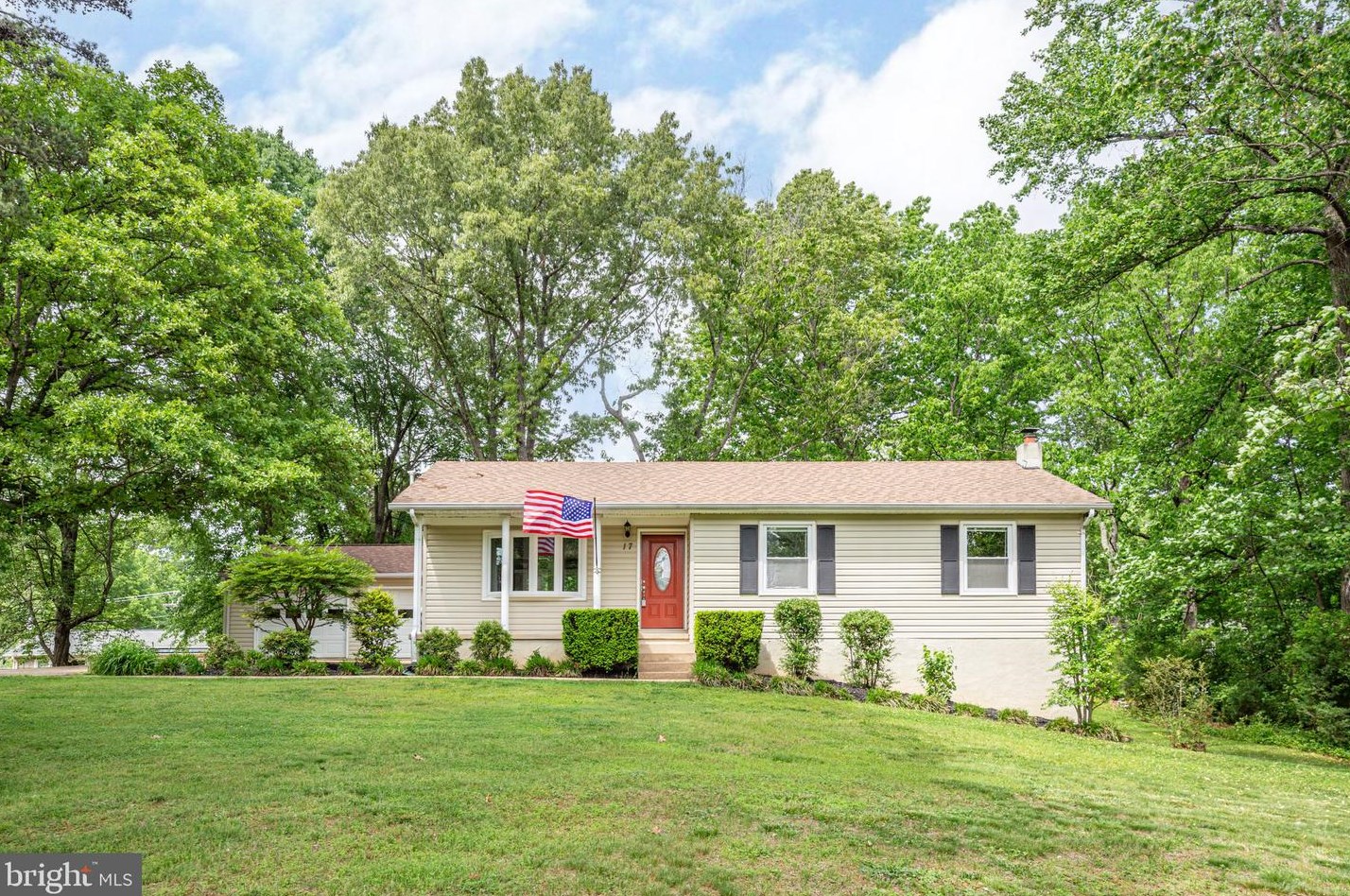 17 Pasture Ln, Stafford, VA 22556-1216