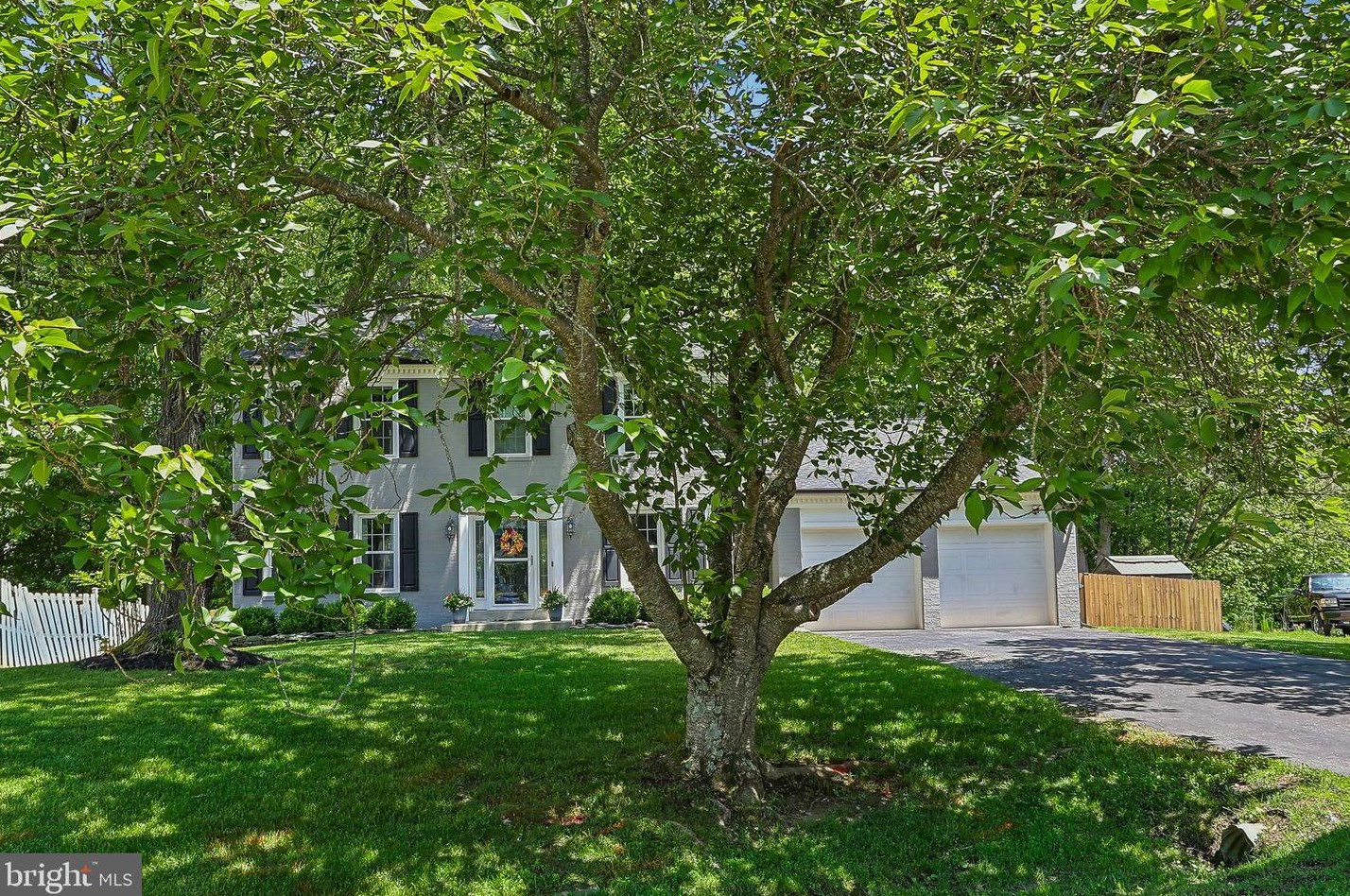5 Apple Blossom Ct, Stafford, VA 22554-5160