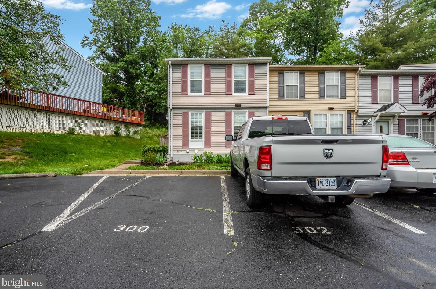 300 Carnaby St, Stafford VA 22554-8415 exterior