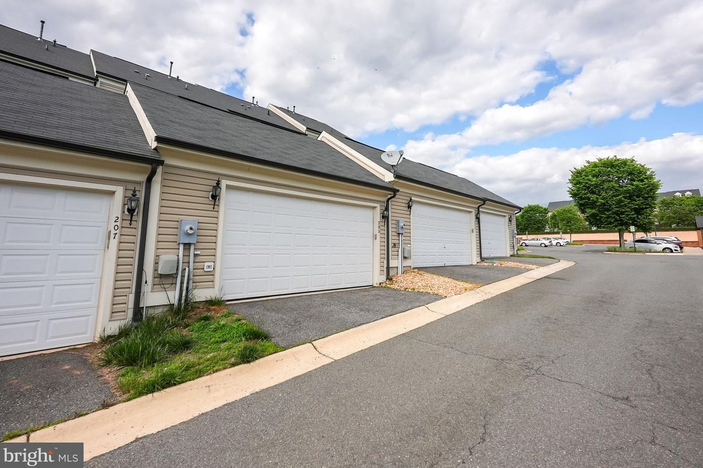 205 Almond Dr, Stafford VA 22554 exterior