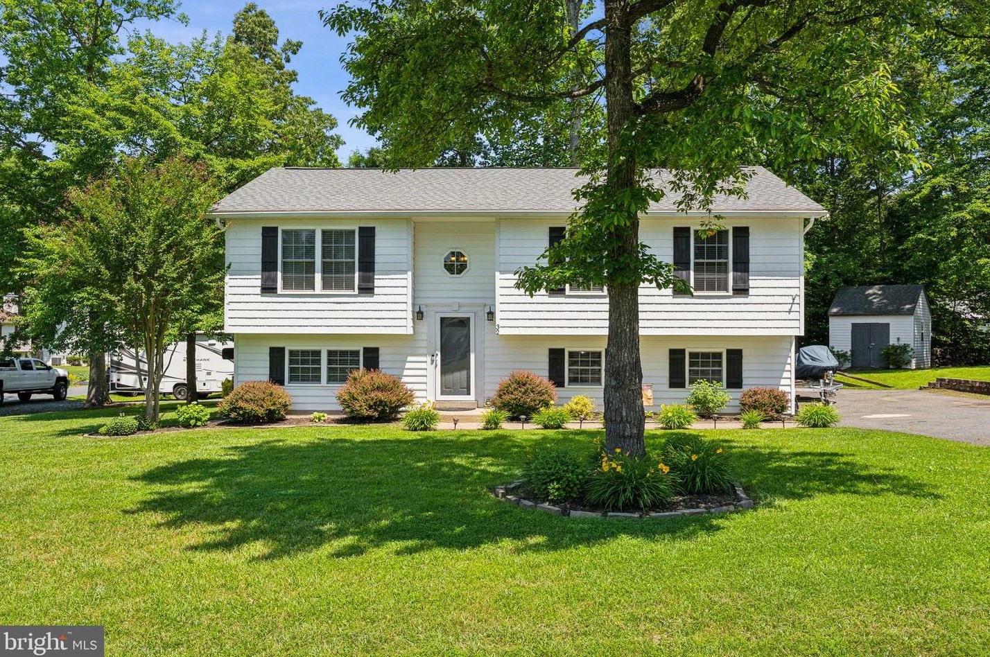 32 Bertram Blvd, Stafford, VA 22556-1892