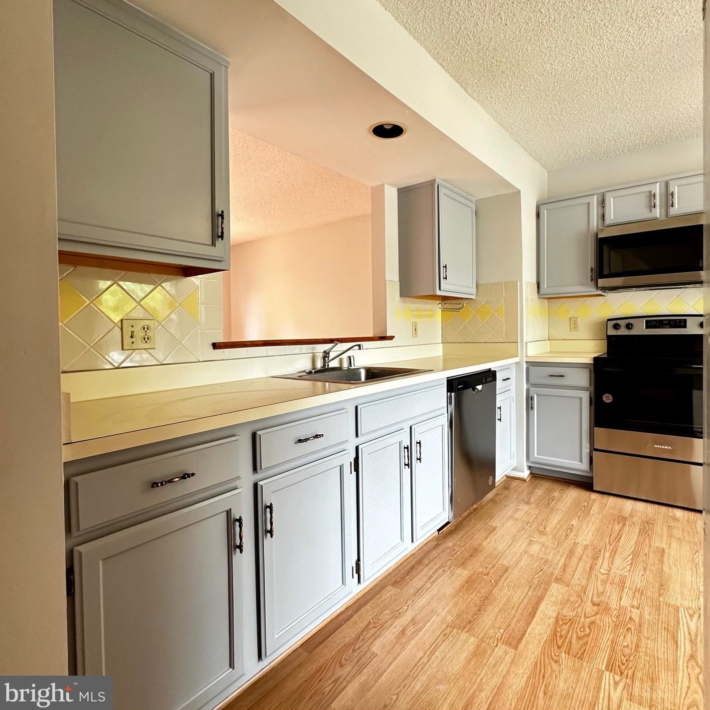 411 Knollwood Ct, Stafford, VA 22554-7561