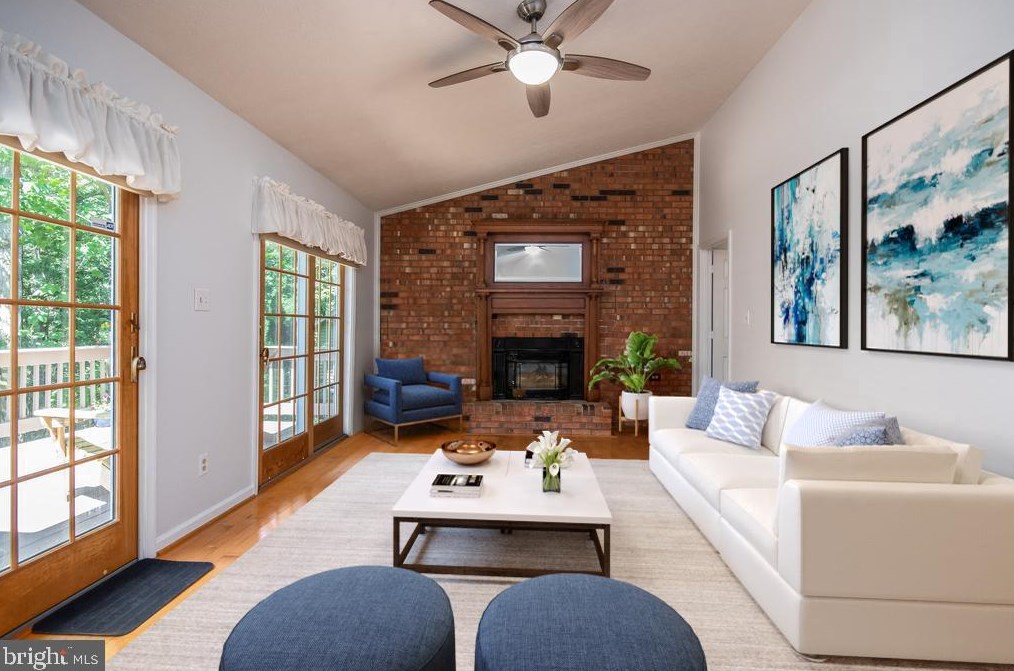 123 Jib Dr, Stafford VA  22554-5323 exterior