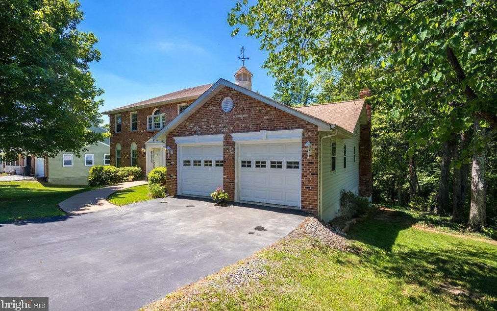 123 Jib Dr, Stafford VA  22554-5323 exterior