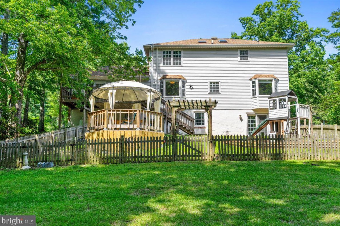 123 Jib Dr, Stafford VA  22554-5323 exterior