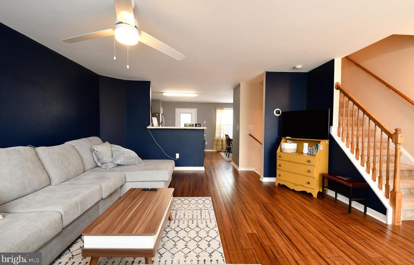 102 Gettysburg Ct, Stafford VA 22554-8473 exterior