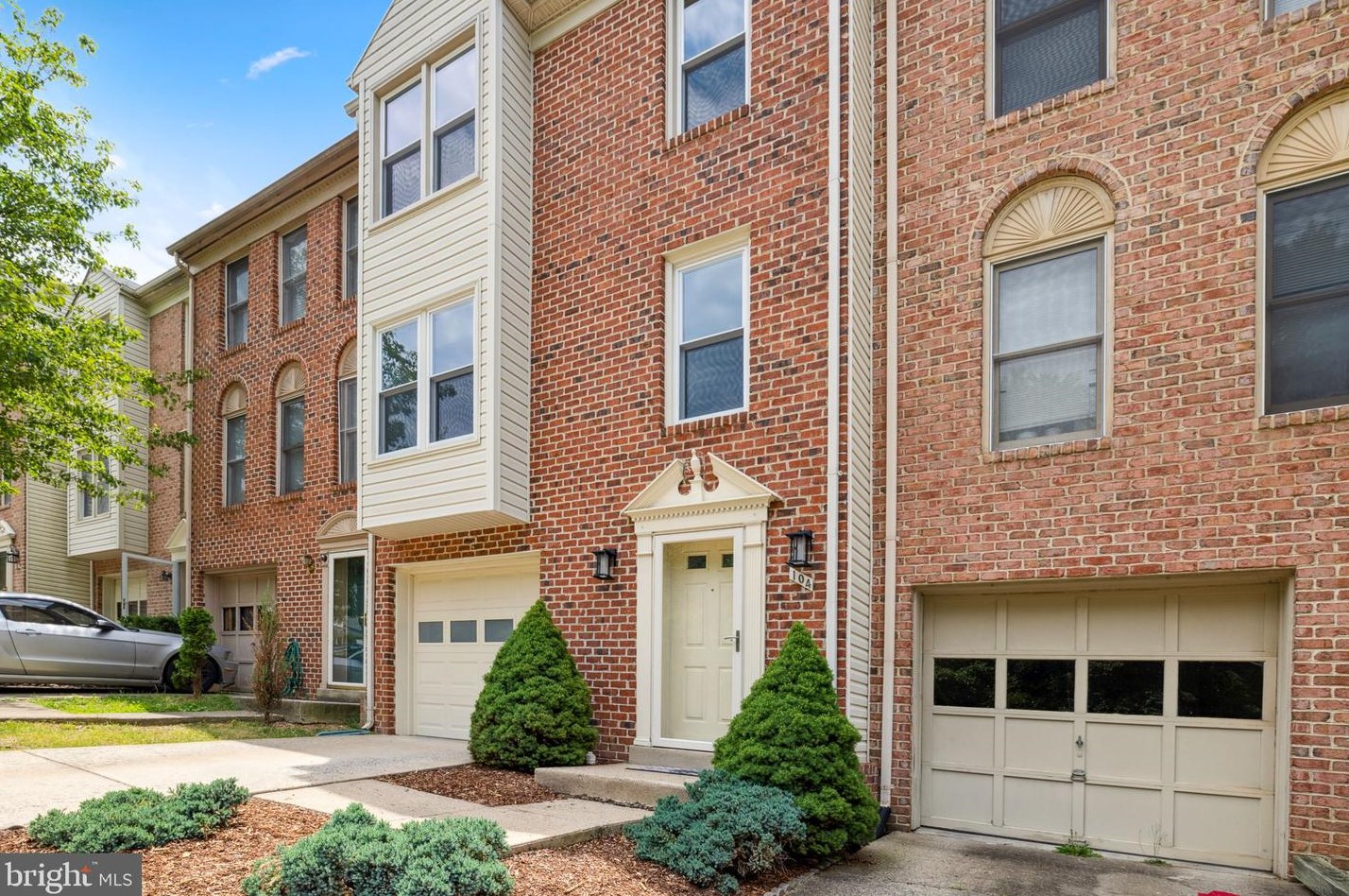 104 Rolling Hill Ct, Stafford, VA 22554-5078