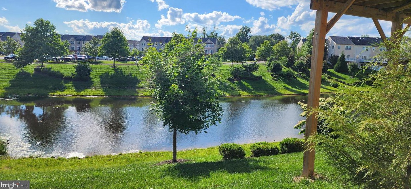 201 Spring Park Ln, Fredericksburg, VA 22405-1961