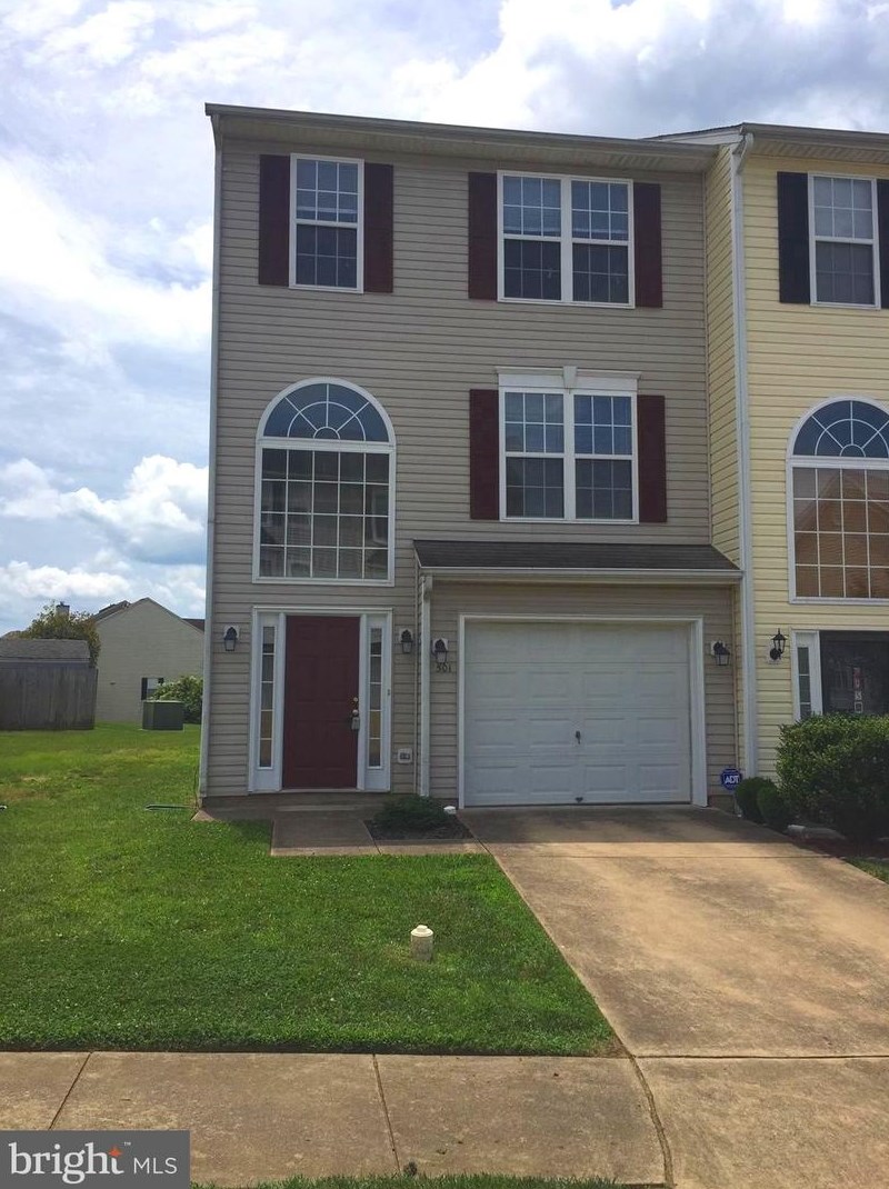 501 Hatchers Run Ct, Stafford, VA 22554