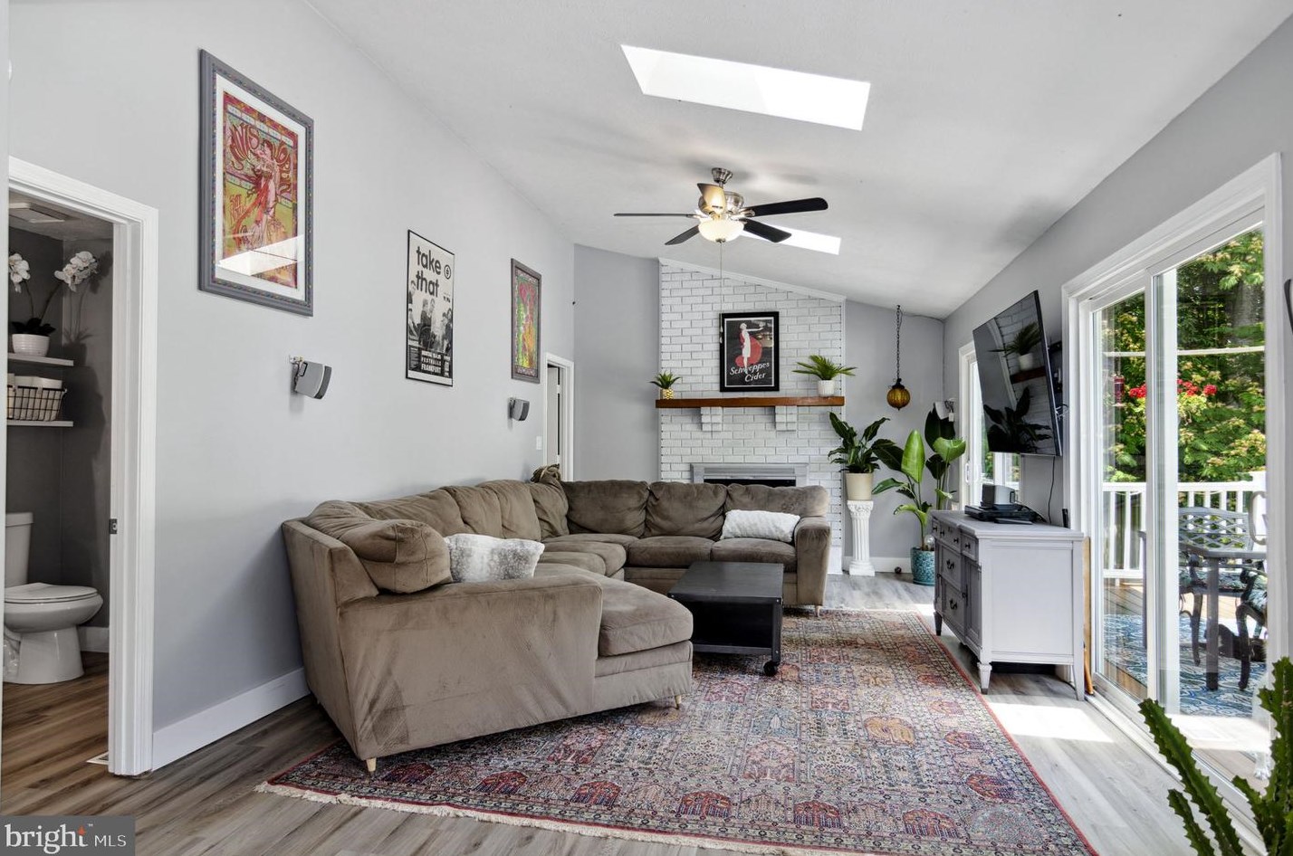 112 Jib Dr, Stafford VA  22554-5322 exterior